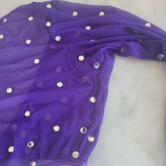 Crop top with matching skirt with rhinestones size S - Picture 7 of 7